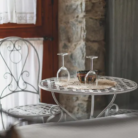 Vasilikis House * Kalopanagiotis