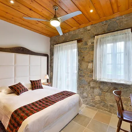 Landhaus Vasilikis House *