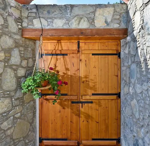 Landhaus Vasilikis House *